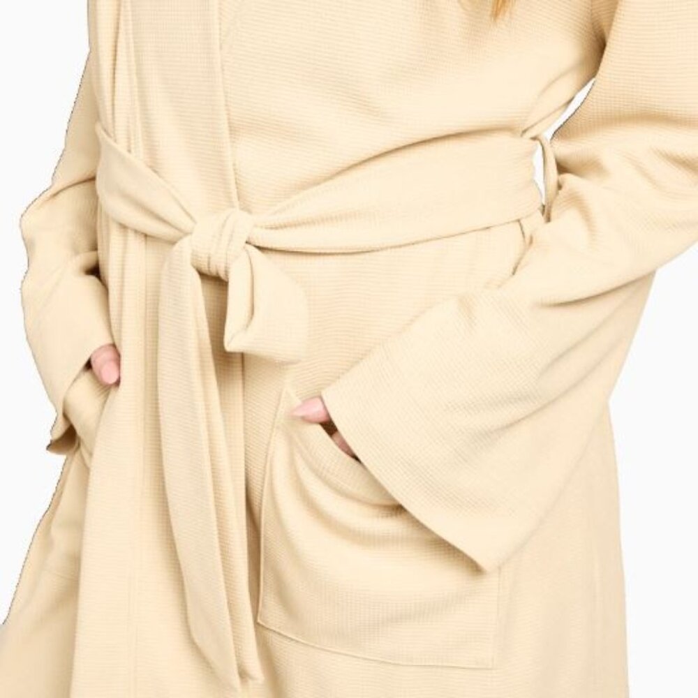 Line & Dot Waffle Knit Robe Cream Color - S/M - Picture 3 of 5